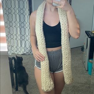 GAP Scarf
